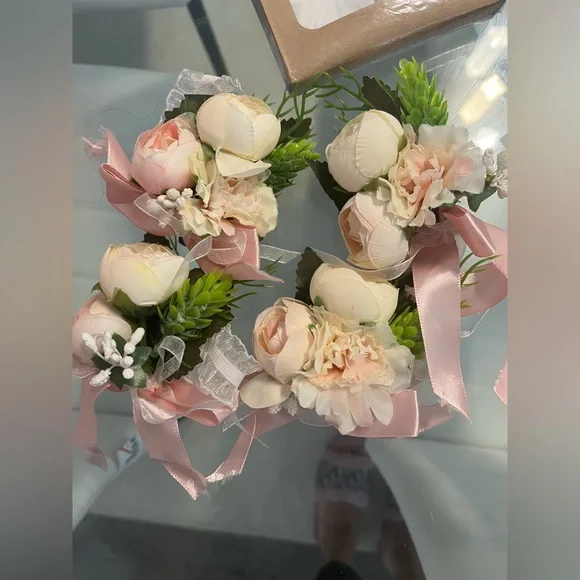 Wedding stuff - Picture 3 of 11